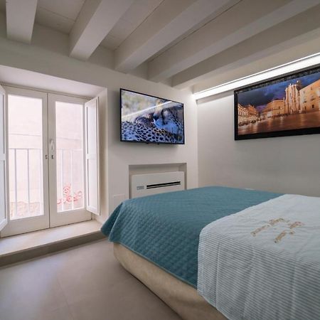 Apartmán Ortigia Charme Piazza Duomo Syracuse Exteriér fotografie